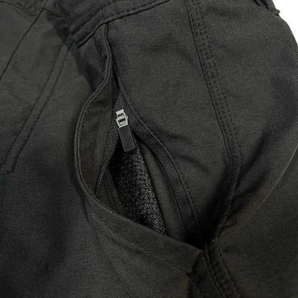 O'NEILL Hybrid Black Quick-Dry Stretch Shorts Men's Size 36 - Picture 10 of 16